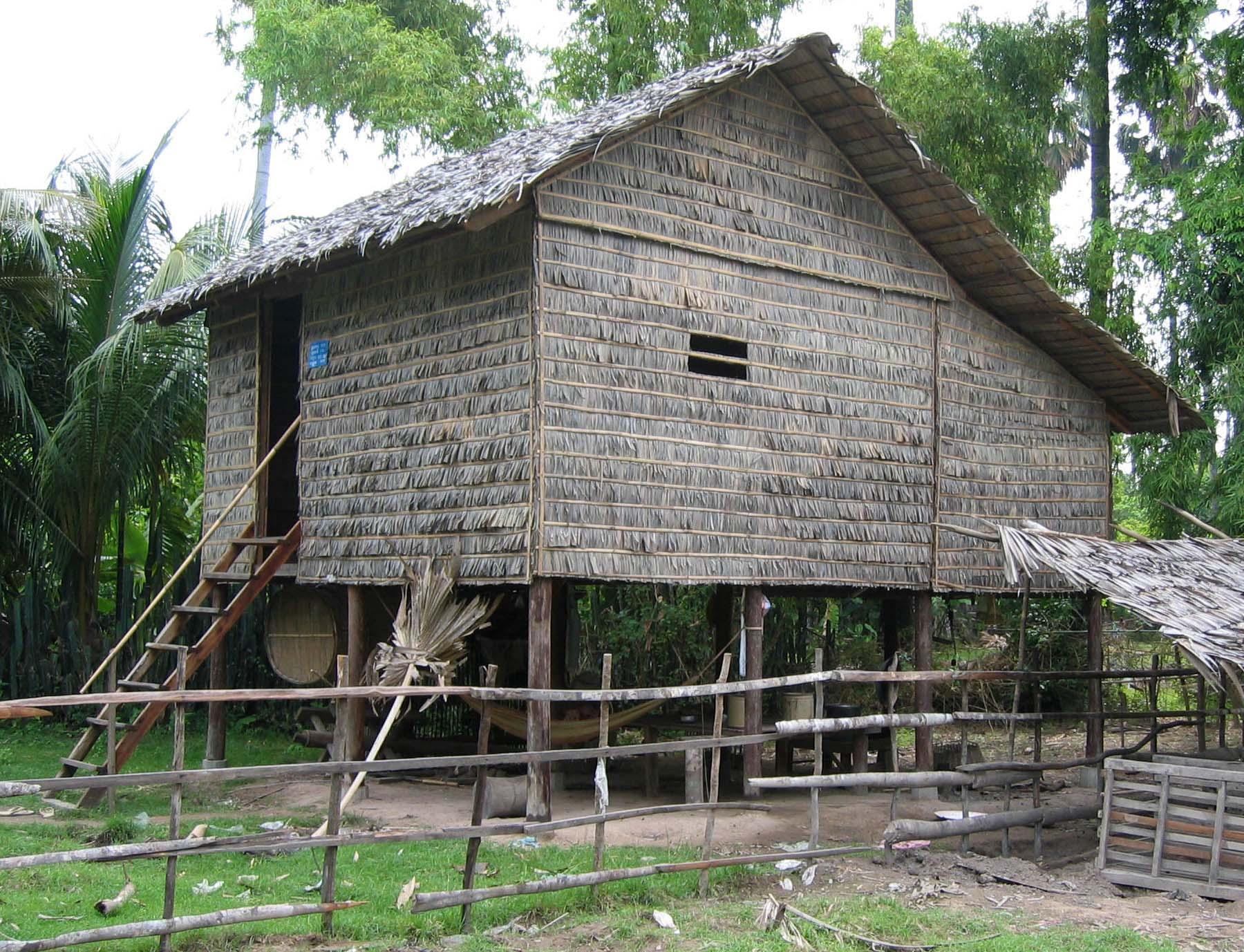 Maison feuilles de palmiers